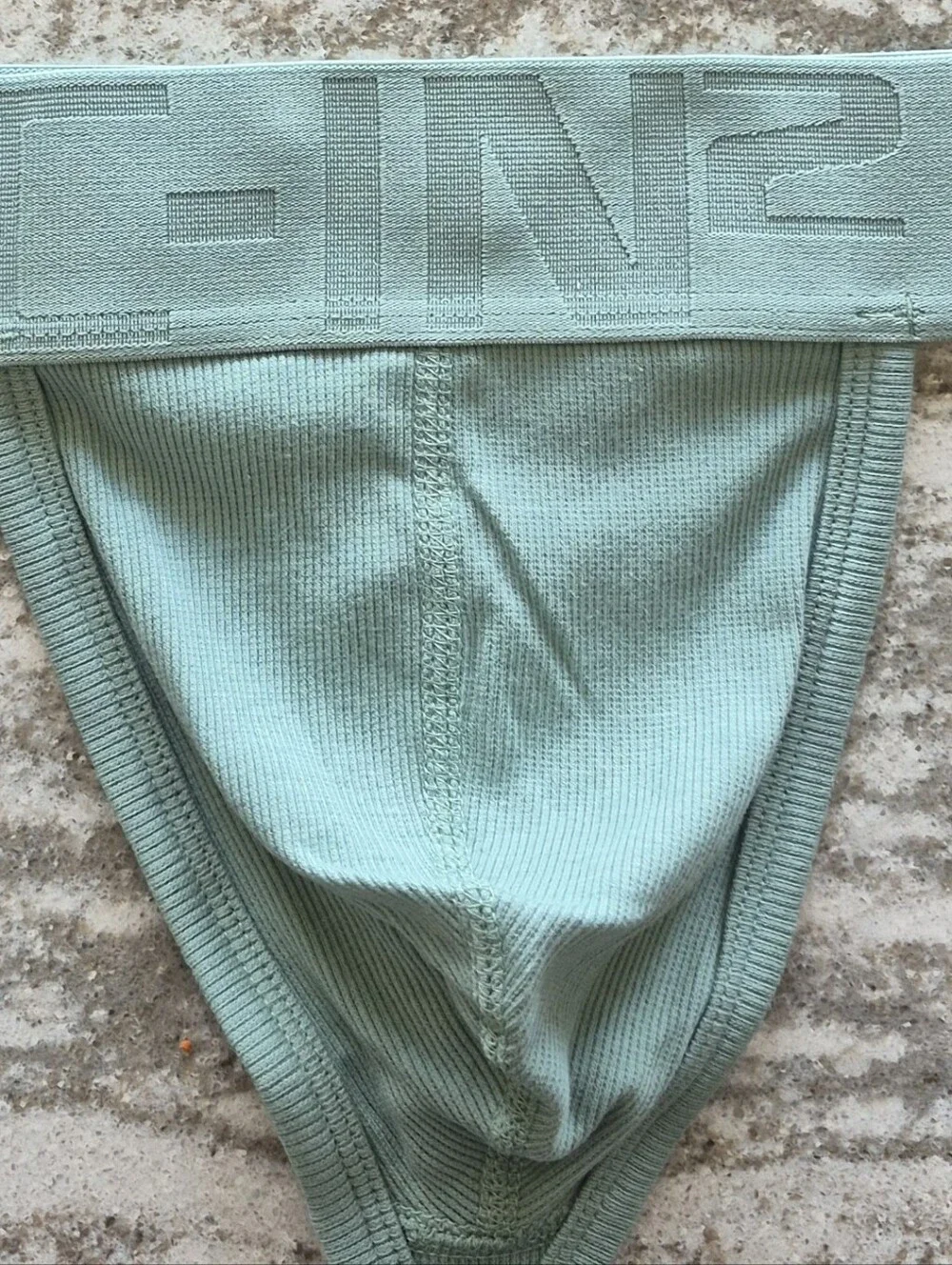 C-IN2 Men's Hard Core Low Rise Thong Underwear New Size Medium